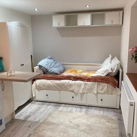 Апартаменты London Retreat Экстерьер фото